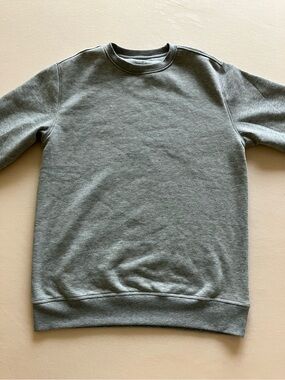 Men’s Grey Crewneck Sweatshirt Casual Everyday Pullover Small